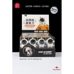 EXP.24 AFILALAPICES SPACE INTERESTELAR Exp: 20 x 14,5 x 18 cm. Und: 3,5 x 3 x 7,5 cm.