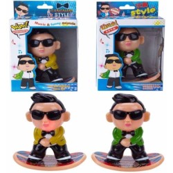 MUÑECO PEQUEÑO GANGNAM C/LUZ Y MUSICA 4 x 3 x 8,5 cm